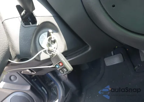 1999 Ford Escort Zx2 Cool/Zx2 Hot z USA, uszkodzony, nr VIN 3FAKP113XXR218708